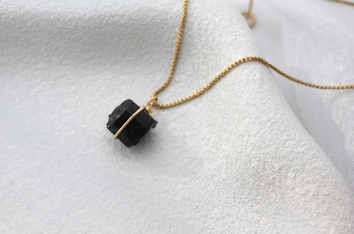 Black tourmaline necklace, 18k Gold Plated Black Tourmaline Necklace, Gold Necklace with black Tourmaline