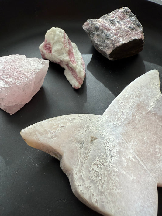 Rare Feminine Crystal Set